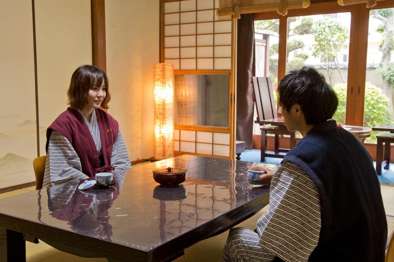 Ryokan Seifuso Omuta Exterior foto